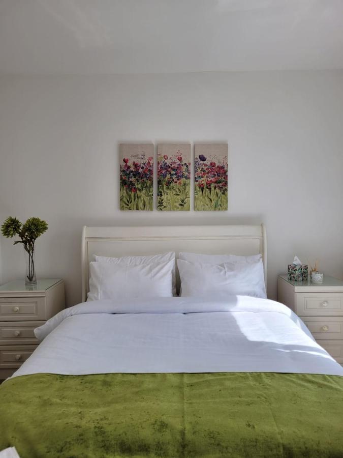 Southall Inn - Near Heathrow Eksteriør billede